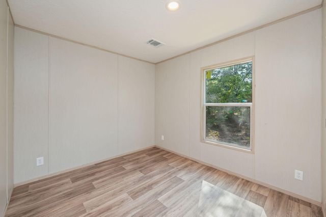 210 Amaryllis Lane, Defuniak Springs, FL 32433