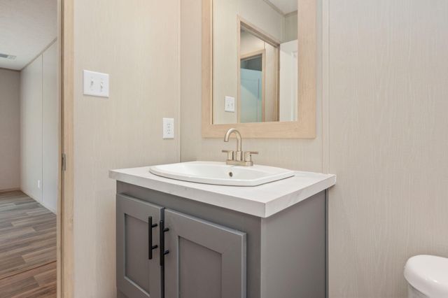 210 Amaryllis Lane, Defuniak Springs, FL 32433