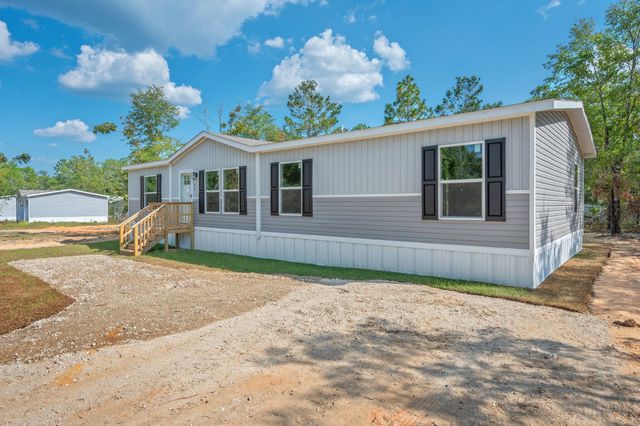 210 Amaryllis Lane, Defuniak Springs, FL 32433