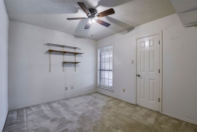 6111 Fern Meadow Road, Arlington, TX 76017