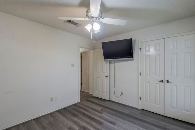 6111 Fern Meadow Road, Arlington, TX 76017