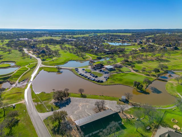 657 S Sugartree Drive, Lipan, TX 76462