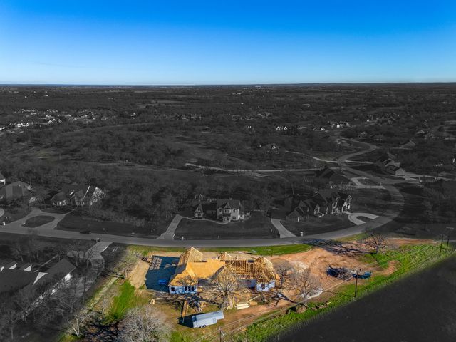 657 S Sugartree Drive, Lipan, TX 76462
