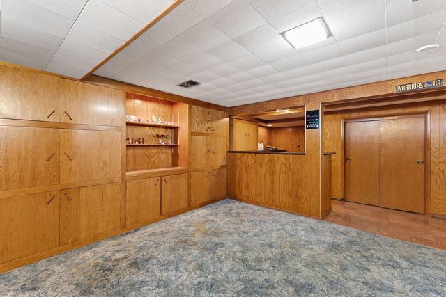 6215 W Arthur AVENUE, West Allis, WI 53219