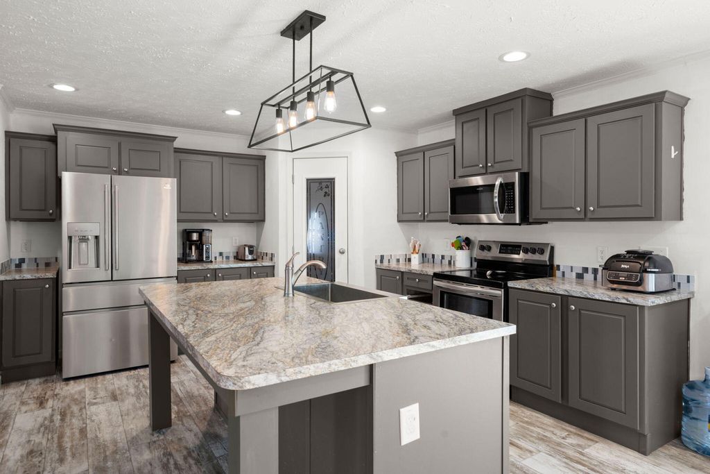 Image 11 of property listing at 217 Rolling Hills Trail, Ridgeville, SC 29472