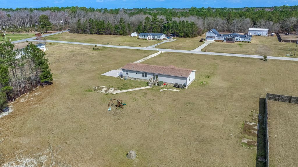 Image 27 of property listing at 217 Rolling Hills Trail, Ridgeville, SC 29472