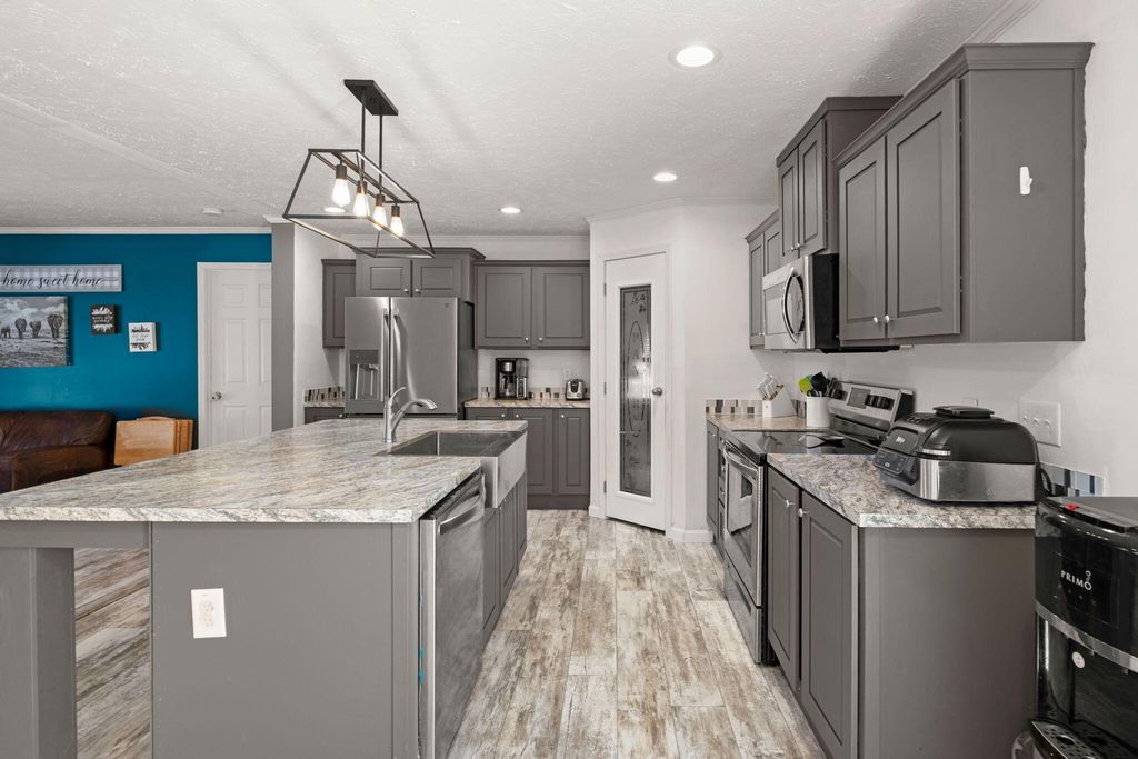 Image 8 of property listing at 217 Rolling Hills Trail, Ridgeville, SC 29472