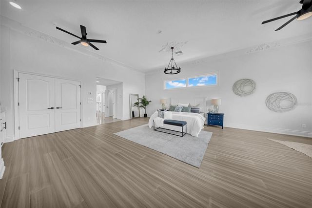 124 LEEWARD ISLAND, Clearwater Beach, FL 33767