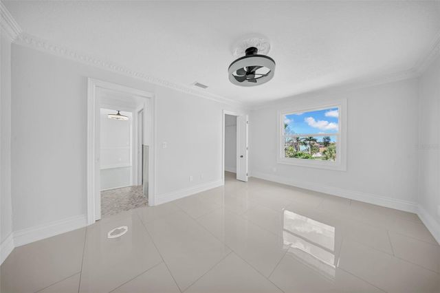 124 LEEWARD ISLAND, Clearwater Beach, FL 33767