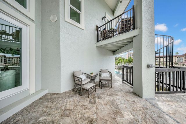 124 LEEWARD ISLAND, Clearwater Beach, FL 33767