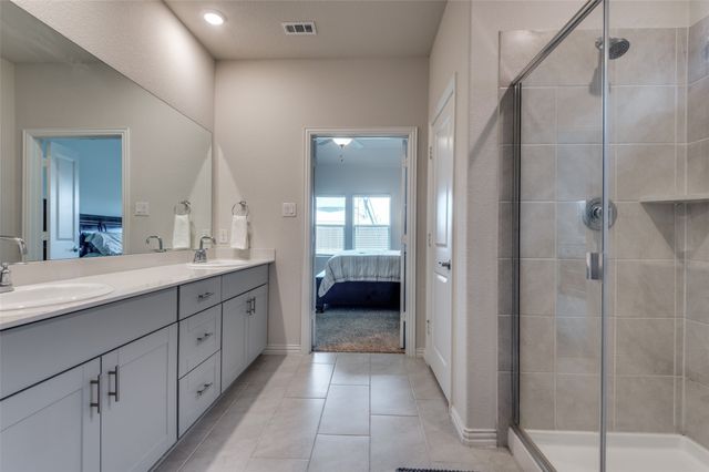 3409 Kingsgarden Road, Denton, TX 76207