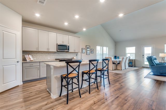 3409 Kingsgarden Road, Denton, TX 76207