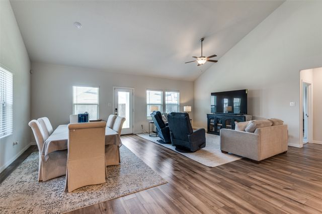 3409 Kingsgarden Road, Denton, TX 76207