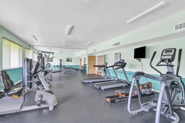 14592 Country Side Lane, Delray Beach, FL 33484
