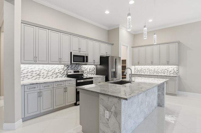 11160 SW Lunata Way, Port St. Lucie, Port St Lucie, FL 34987