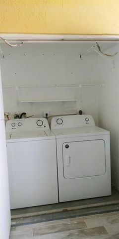 8590 SW 212th St 303, Cutler Bay, FL 33189