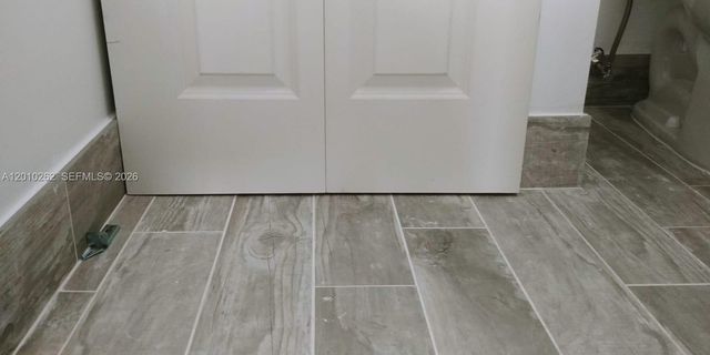 8590 SW 212th St 303, Cutler Bay, FL 33189