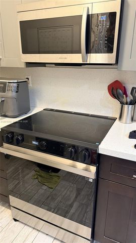 8590 SW 212th St 303, Cutler Bay, FL 33189