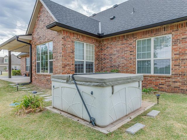 18775 308th Street, Norman, OK 73072