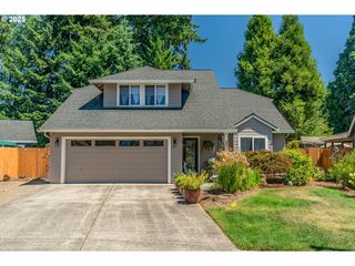 15984 Se MARY ANN Ln, Milwaukie, OR 97267