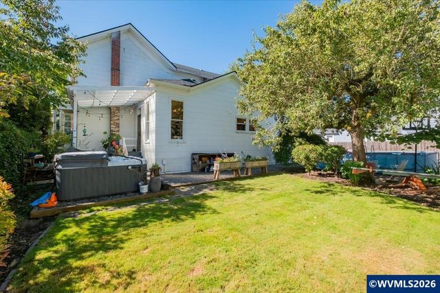 621 5th Av SE, Albany, OR 97321