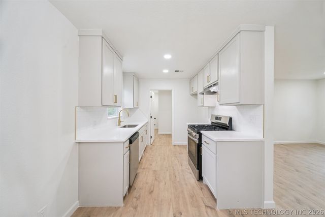 4620 N Saint Louis Avenue, Tulsa, OK 74126