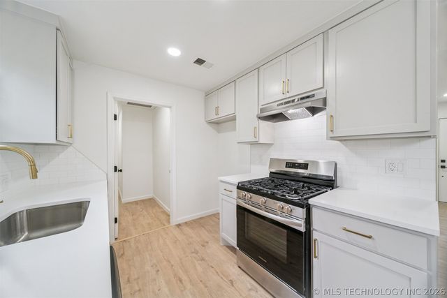 4620 N Saint Louis Avenue, Tulsa, OK 74126