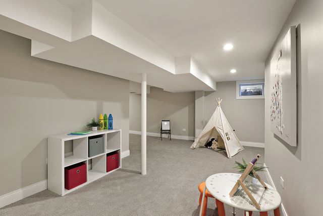 2348 Ash Lane, Northbrook, IL 60062