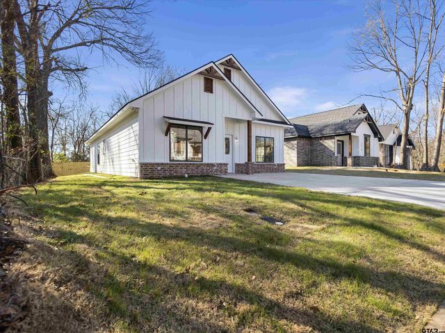 1310 Claude, Tyler, TX 75702