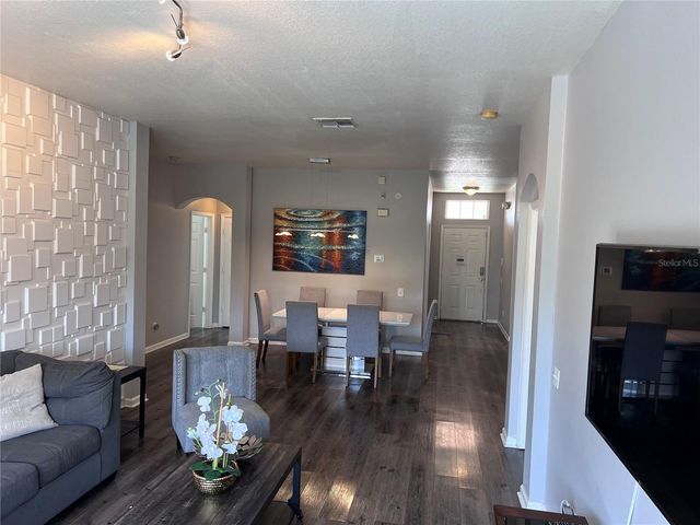 8121 FAN PALM WAY, Kissimmee, FL 34747