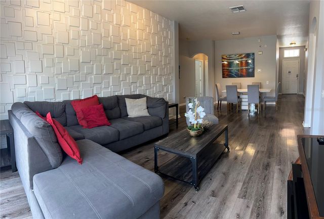 8121 FAN PALM WAY, Kissimmee, FL 34747