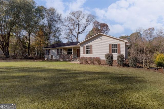105 Oak Lake Drive, Perry, GA 31069