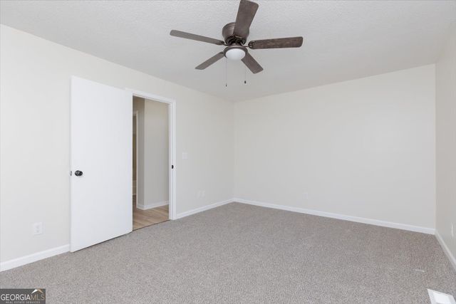 105 Oak Lake Drive, Perry, GA 31069