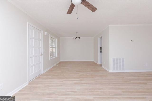 105 Oak Lake Drive, Perry, GA 31069