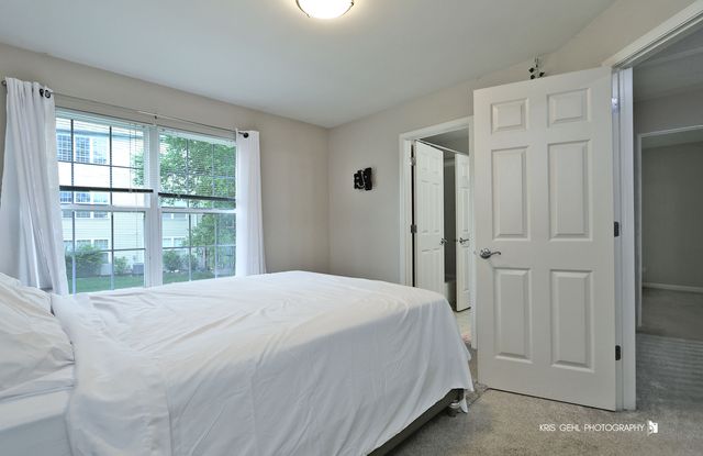 119 HARVEST Court 119, Volo, IL 60020