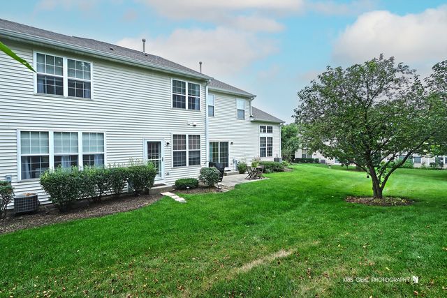 119 HARVEST Court 119, Volo, IL 60020