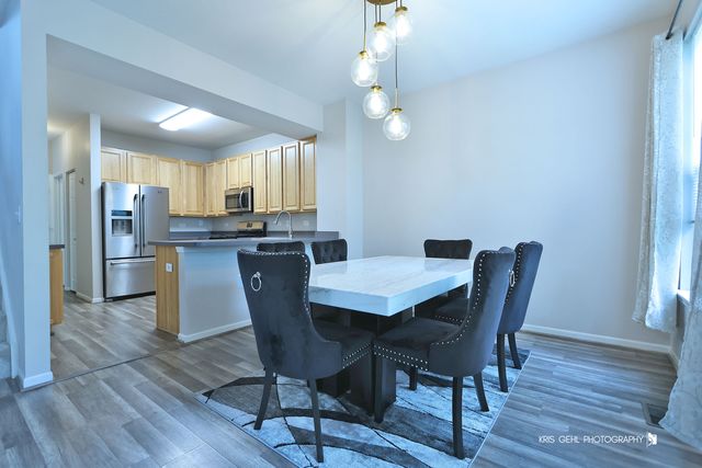 119 HARVEST Court 119, Volo, IL 60020