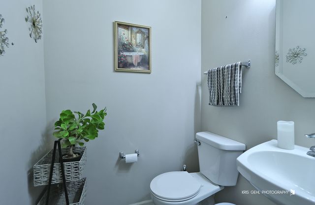 119 HARVEST Court 119, Volo, IL 60020