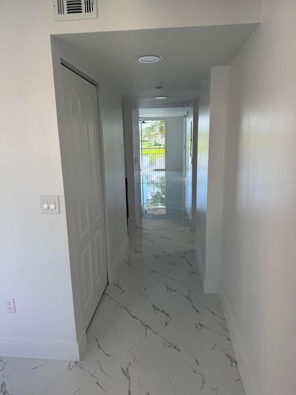 7751 Southampton Terrace 213, Tamarac, FL 33321