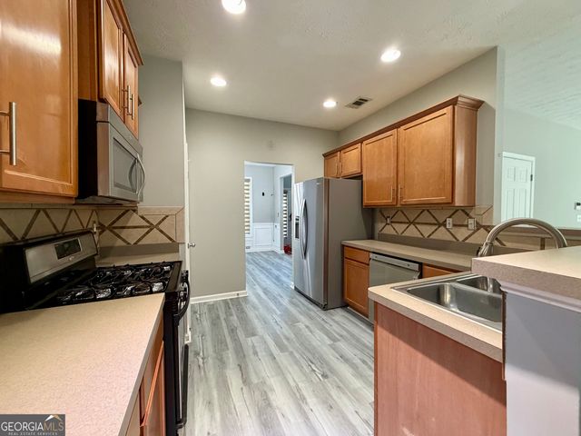1977 Longmont Drive, Lawrenceville, GA 30044