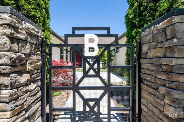 17819 N Kirkhill Way, Boise, ID 83714