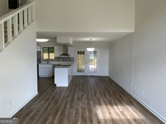 3975 Darryl Lane, Gainesville, GA 30506