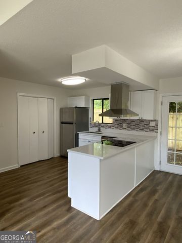3975 Darryl Lane, Gainesville, GA 30506