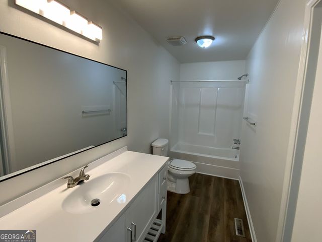3975 Darryl Lane, Gainesville, GA 30506