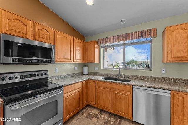 21436 W Caravaggio Lane, Wittmann, AZ 85361