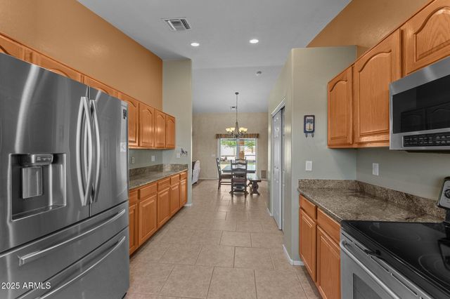 21436 W Caravaggio Lane, Wittmann, AZ 85361