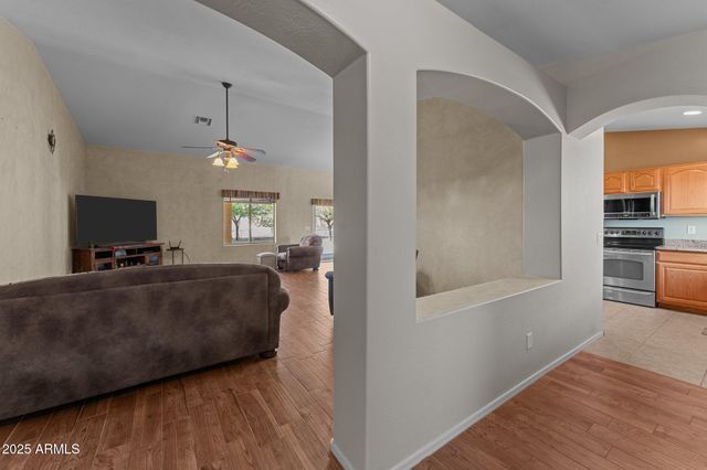 21436 W Caravaggio Lane, Wittmann, AZ 85361