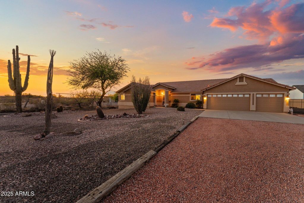 21436 W Caravaggio Lane, Wittmann, AZ 85361