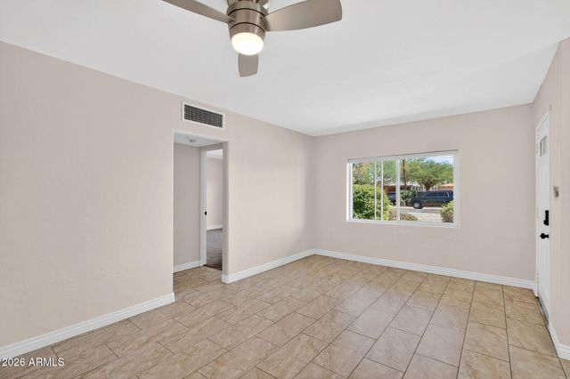 2726 E FAIRMOUNT Avenue, Phoenix, AZ 85016