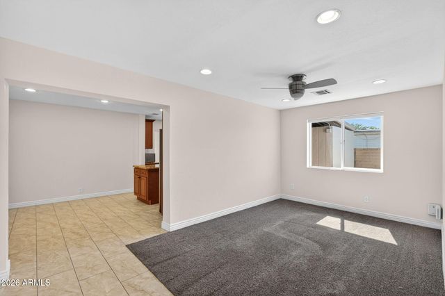 2726 E FAIRMOUNT Avenue, Phoenix, AZ 85016